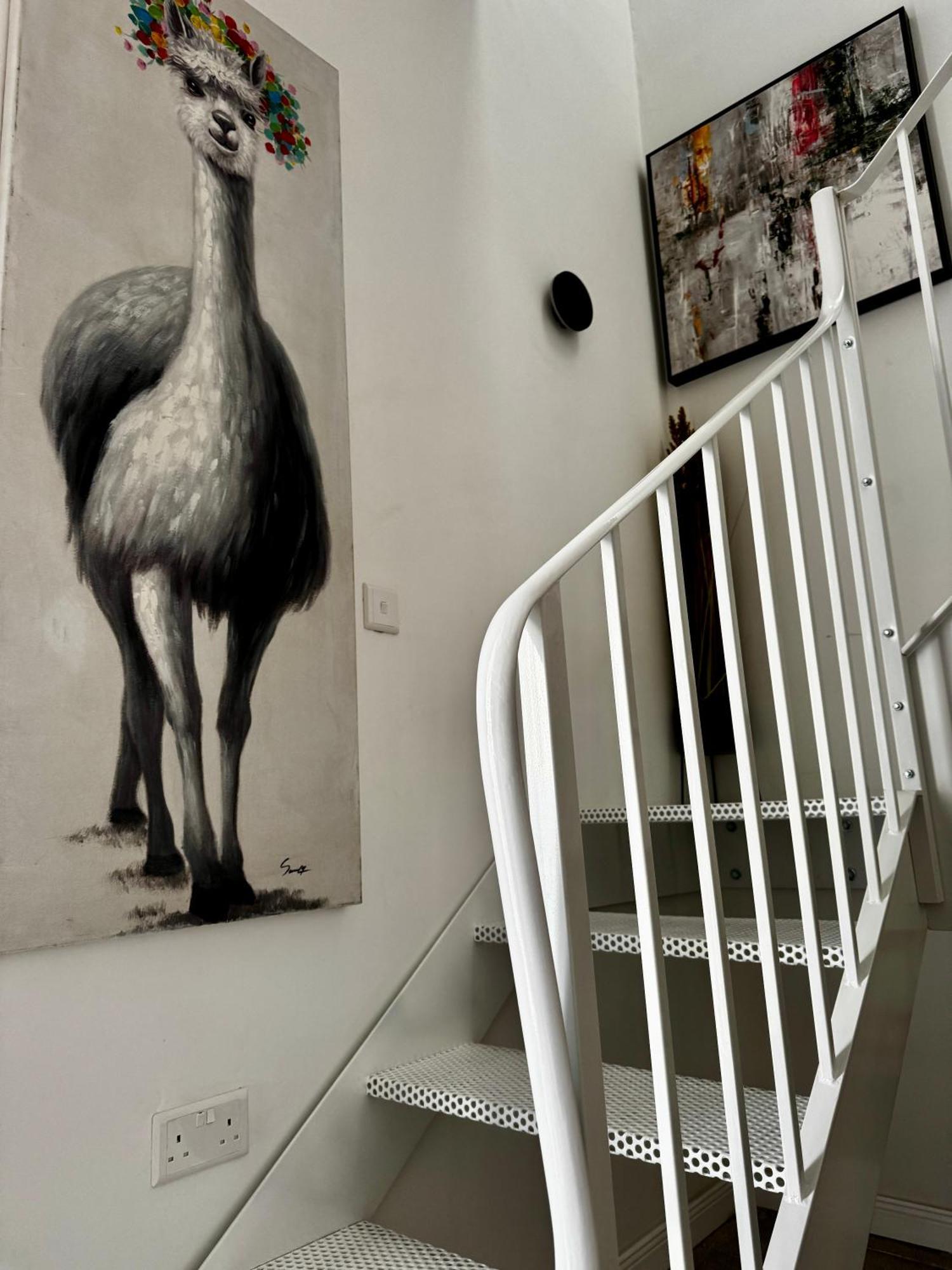 Apartman Stylish Boutique Duplex - - 2 Large Double Bedrooms With Ensuite Bathrooms Msida