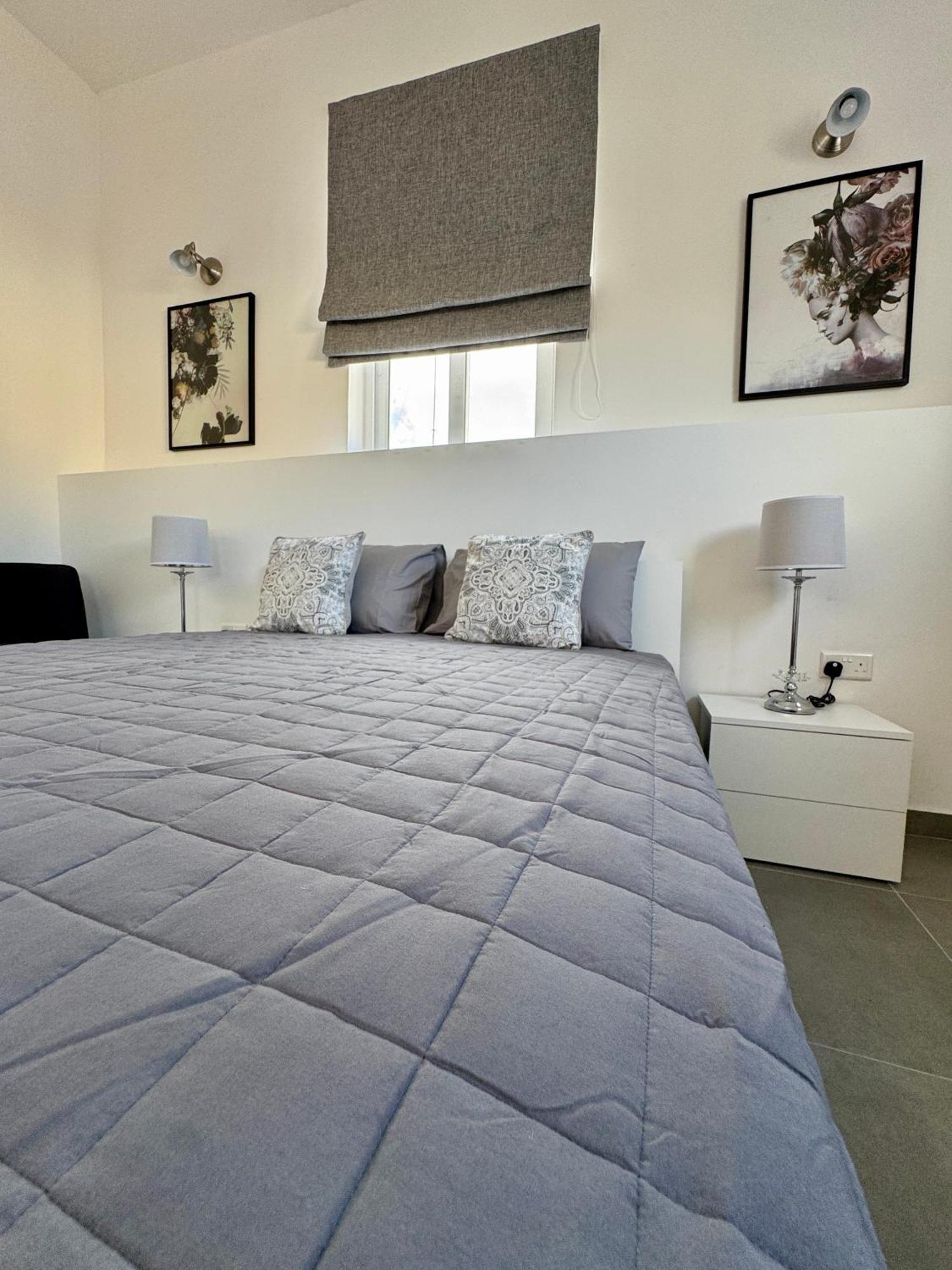 Stylish Boutique Duplex - - 2 Large Double Bedrooms With Ensuite Bathrooms Msida