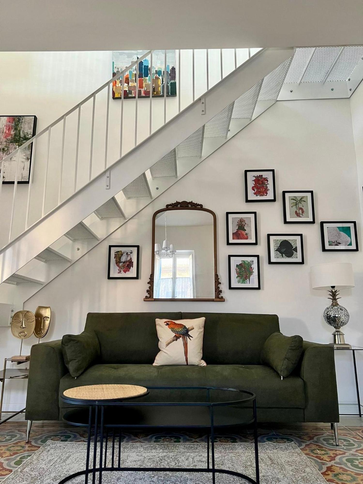 Apartment Stylish Boutique Duplex - - 2 Large Double Bedrooms With Ensuite Bathrooms