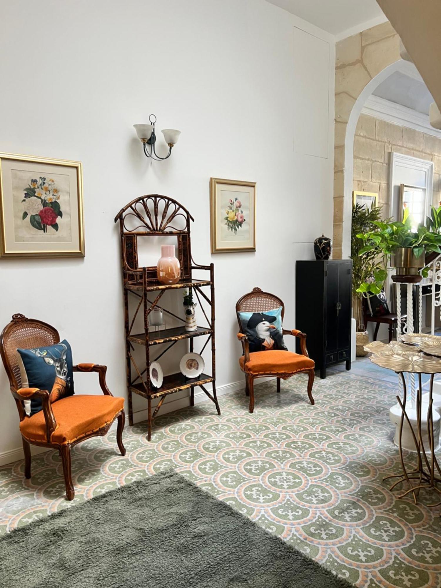 Apartment Stylish Boutique Duplex - - 2 Large Double Bedrooms With Ensuite Bathrooms Msida